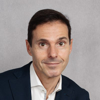 César González González