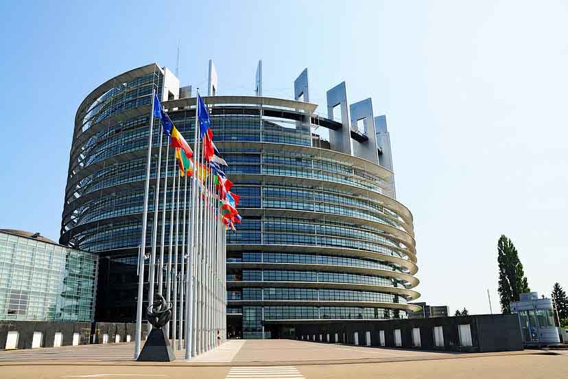 Foto del exterior de la sede del Parlamento Europeo