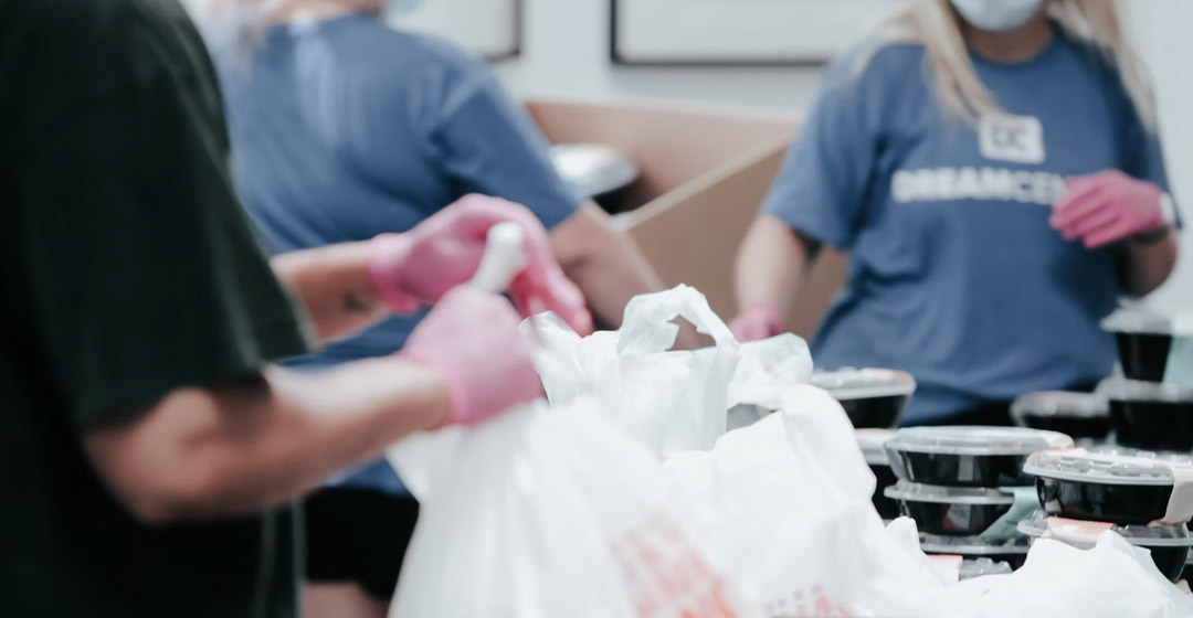 Las ONG reconocen que deben evolucionar su papel en la sociedad