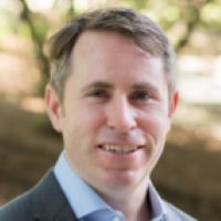 Retrato de Donald Moynihan